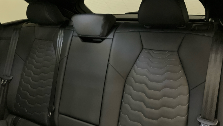 Audi A6 210kW 83kWh S Line 5dr Auto Electric Estate